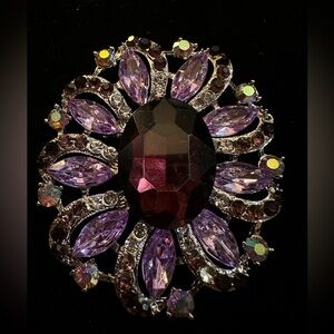 Elegant Purple Gemstone Brooch